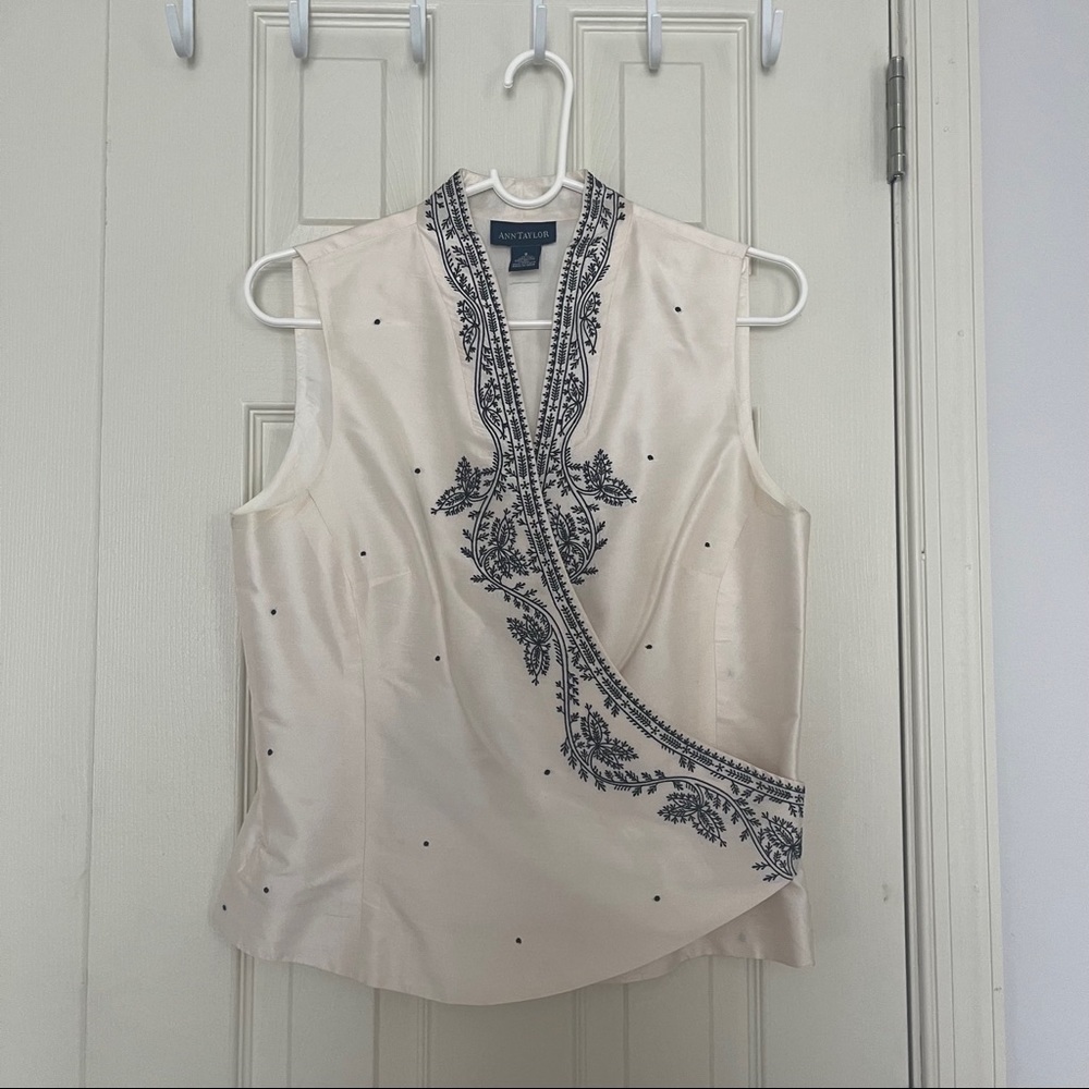 Ann Taylor silk tank top/vest